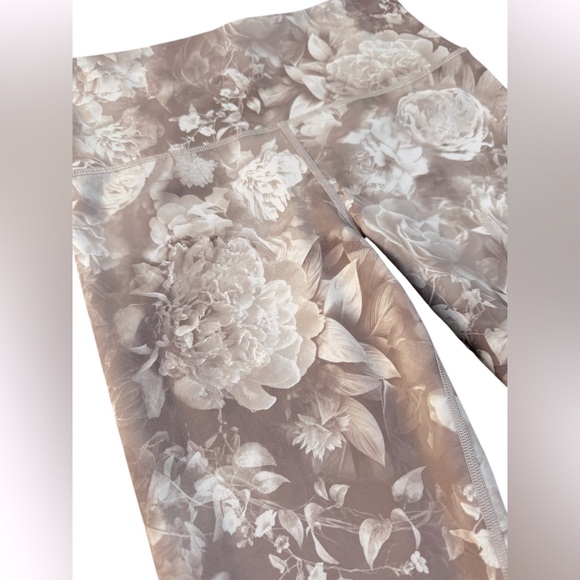 Athleta Elation Printed Tight Antionette Velvety Pink - Picture 5 of 7